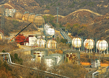 Teapot Refiners Oil & Gas News (OGN)- Teapots to take a cut